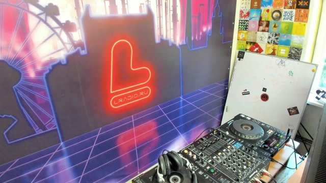 Живые игры 02.10.2025